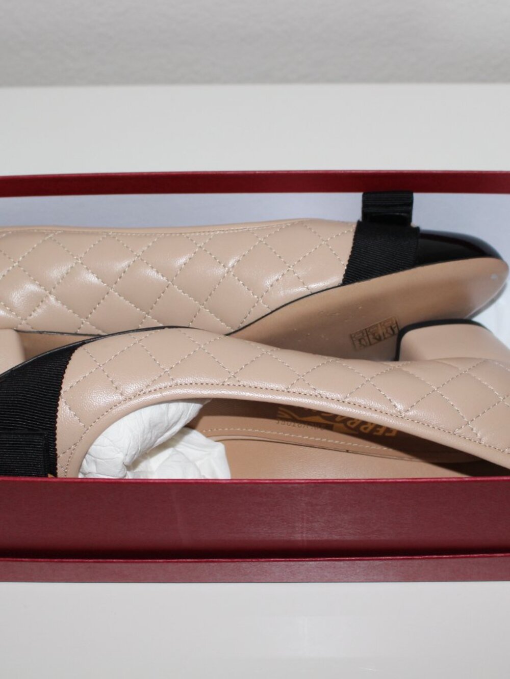 Quilted Vara pump Salvatore ferragamo - Picture 6 of 15